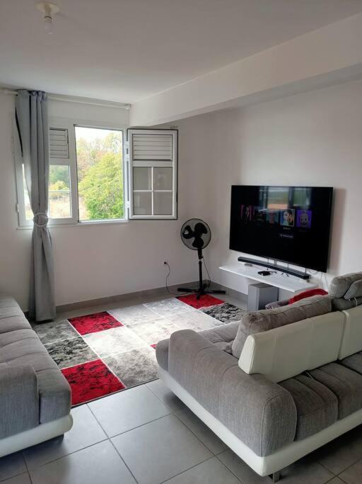 A 10Min De La Plage, Agreable Appartement Lumineux ル・ロベール エクステリア 写真